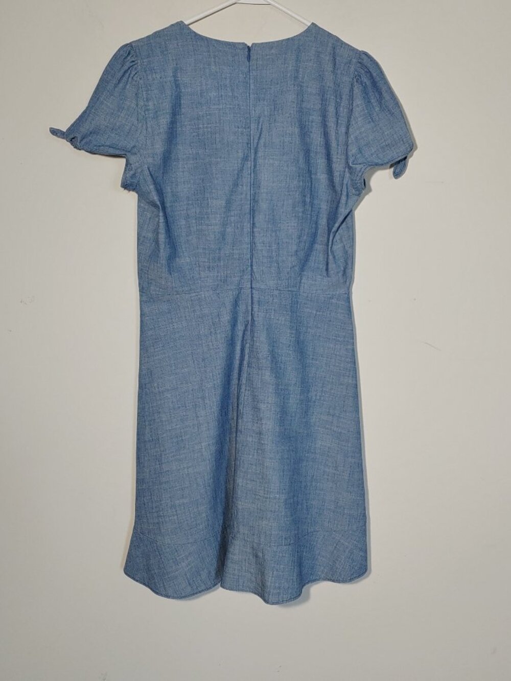 J. CREW CHAMBRAY FAUX WRAP RUFFLED A-LINE SHORT SLEEVE MINI DRESS size 8 BLUE - Picture 3 of 7